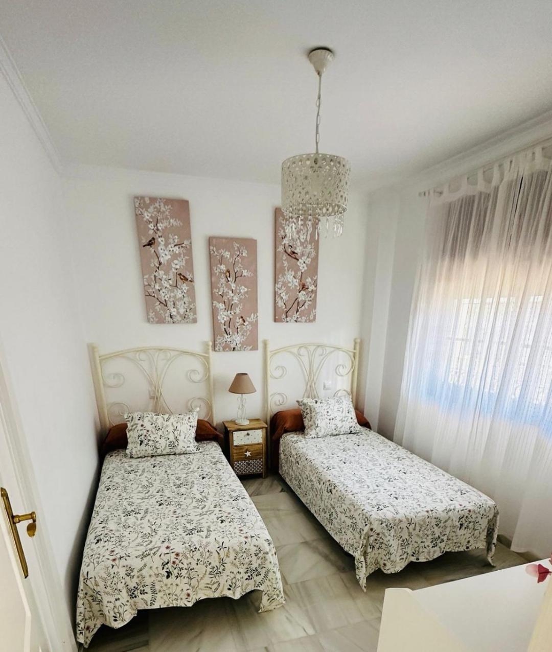 Lolo'S House Apartment Benalmadena Ngoại thất bức ảnh
